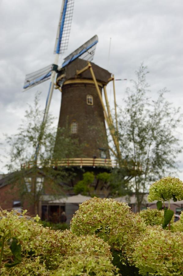 Vertoeven Bij Verhoeven Oud-Alblas Exterior photo